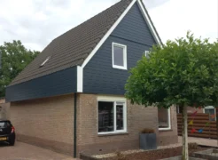 nieuwe kunststof gevelbekleding