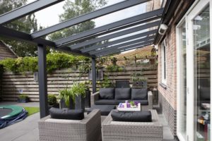 veranda in Surhuisterveen